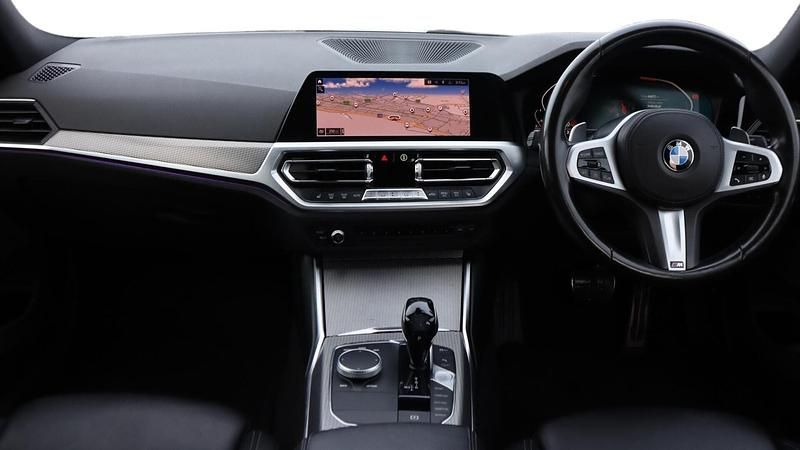 Used BMW 320 M Sport 187 HP (137 kW) 2019 White Sedan