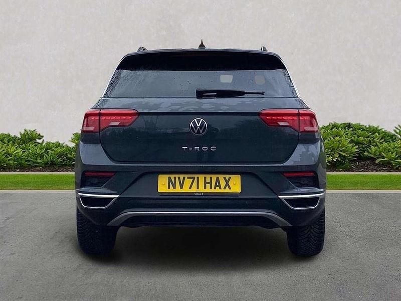 Used VW T-Roc Active 110 HP (80 kW) 2022 Grey SUV