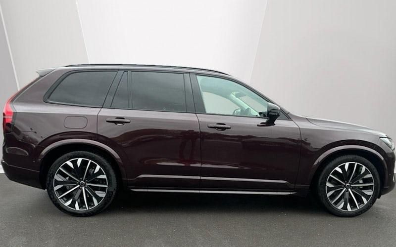 Used Volvo XC90 Plus 250 HP (183 kW) 2025 SUV