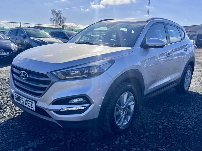 Used Hyundai Tucson SE 2015 Silver SUV