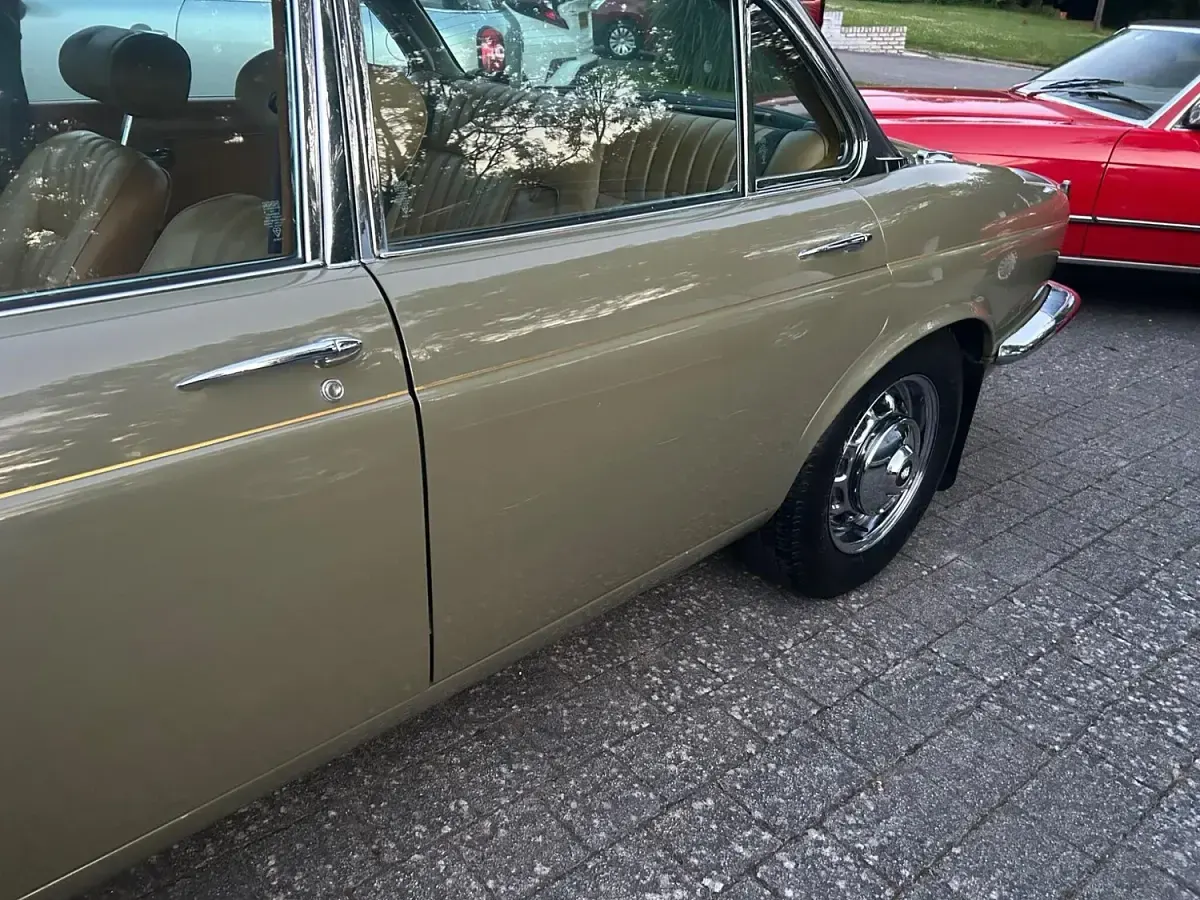 Used Jaguar XJ12 285 HP (209 kW) 1977 Green Sedan