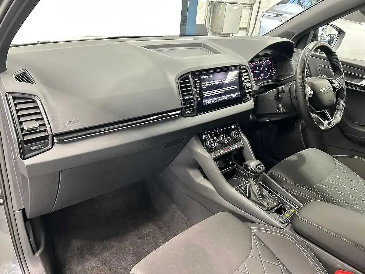 Used Skoda Karoq SportLine 110 HP (80 kW) 2025 Graphite grey metallic SUV