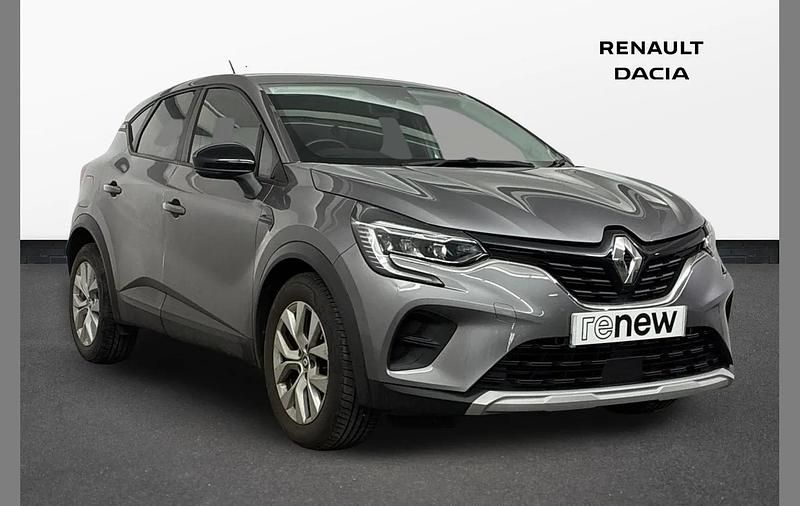 Used Renault Captur Iconic 91 HP (66 kW) 2022 Oyster grey  SUV