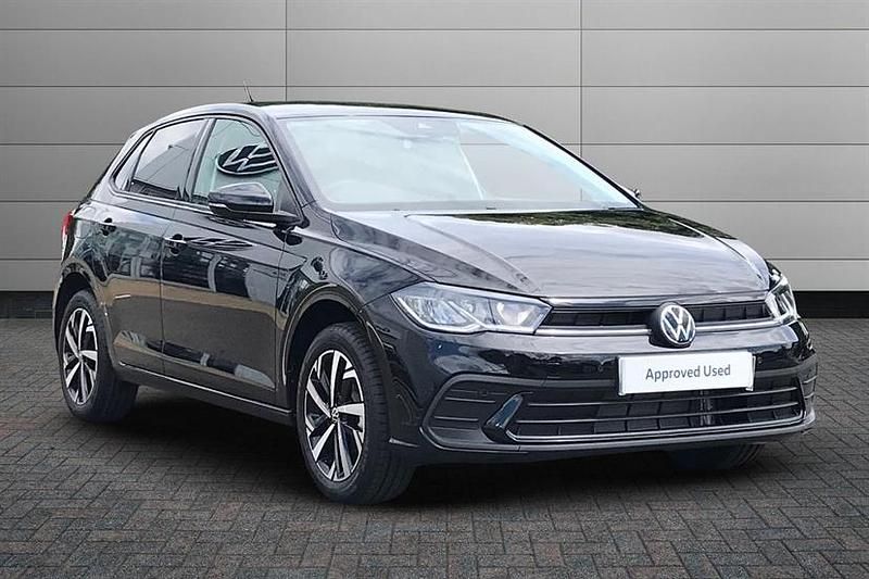 Black Used 2025 VW Polo Match Hatchback | £20,550 (Fair price) - Image 1/4