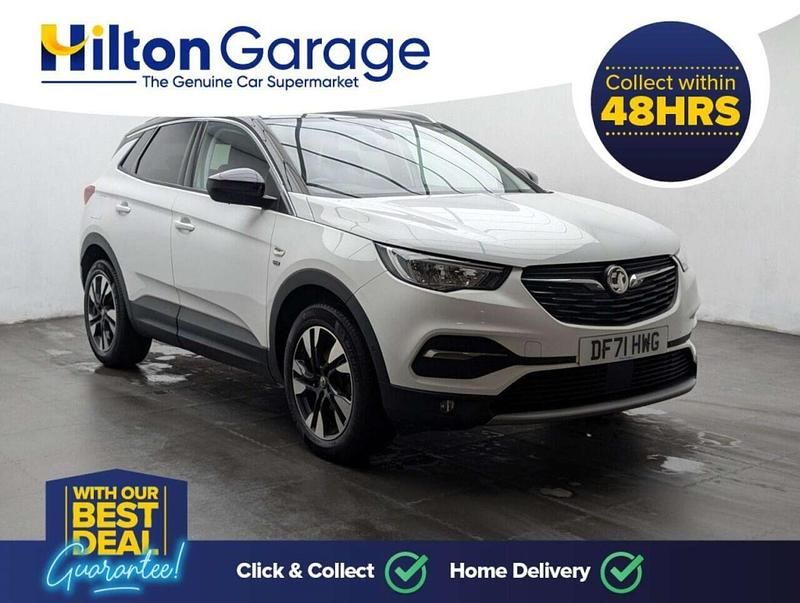 Used Vauxhall Grandland X Edition 131 HP (96 kW) 2021 White SUV