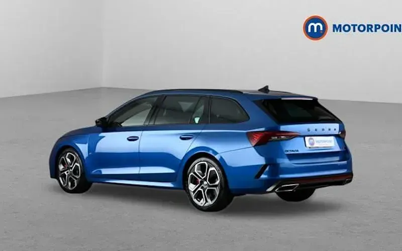 Used Skoda Octavia vRS 245 HP (180 kW) 2024 Estate
