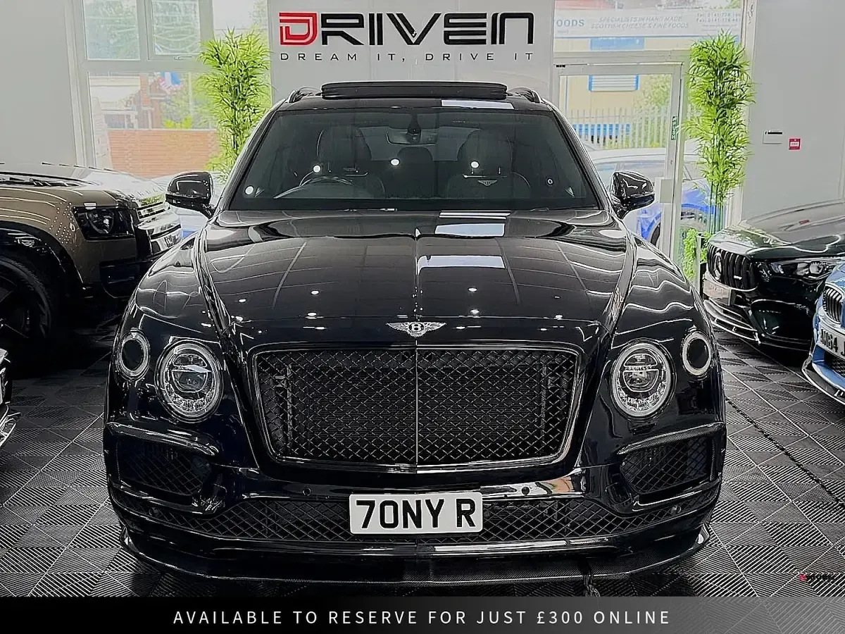 Used Bentley Bentayga 435 HP (319 kW) 2018 Black SUV