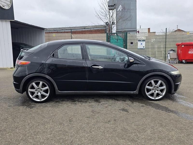 Used Honda Civic ES 140 HP (102 kW) 2006 Black Hatchback