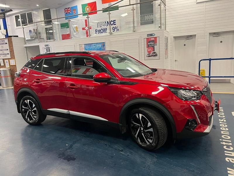 Used Peugeot 2008 Allure Premium 110 HP (80 kW) 2021 Red SUV