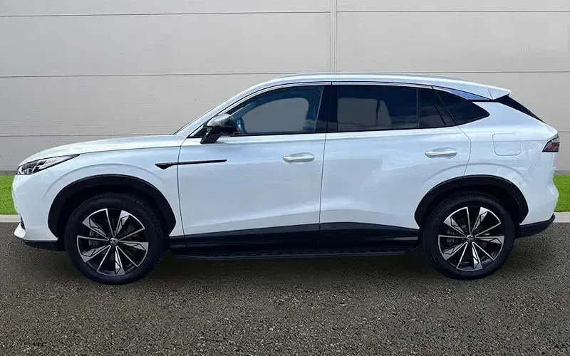 Used MG HS Trophy 299 HP (219 kW) 2025 White SUV