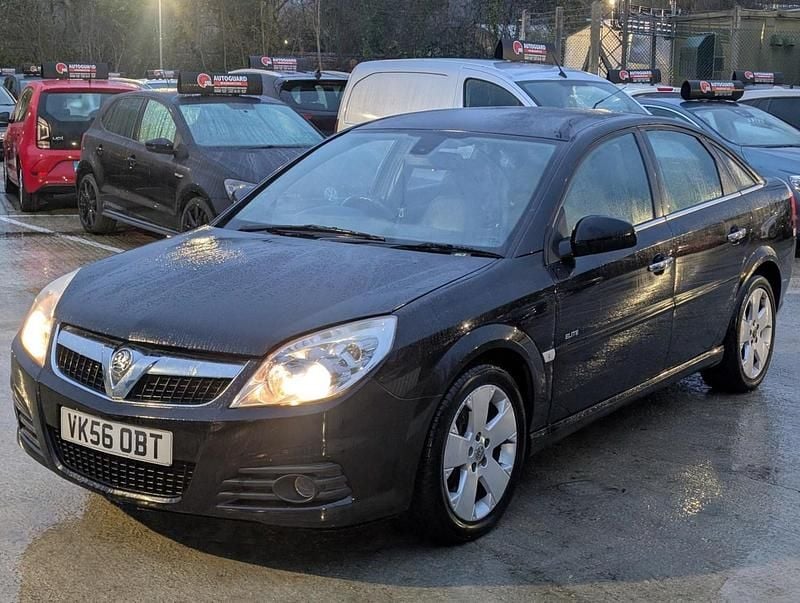 Used Vauxhall Vectra Elite 2006 Black Hatchback