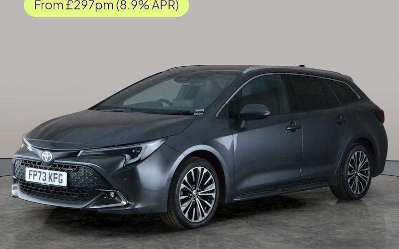 Used Toyota Corolla Design 140 HP (102 kW) 2026 Estate