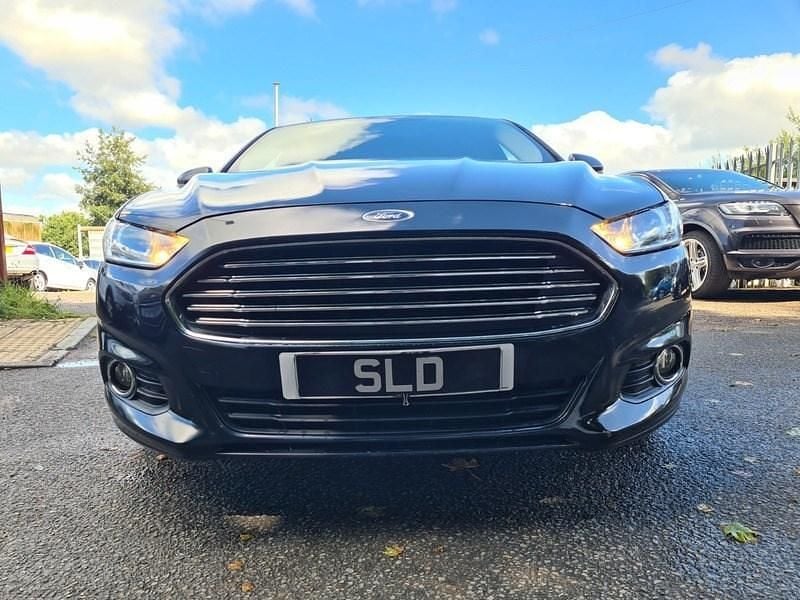 Used Ford Mondeo Zetec 150 HP (110 kW) 2015 Black Hatchback