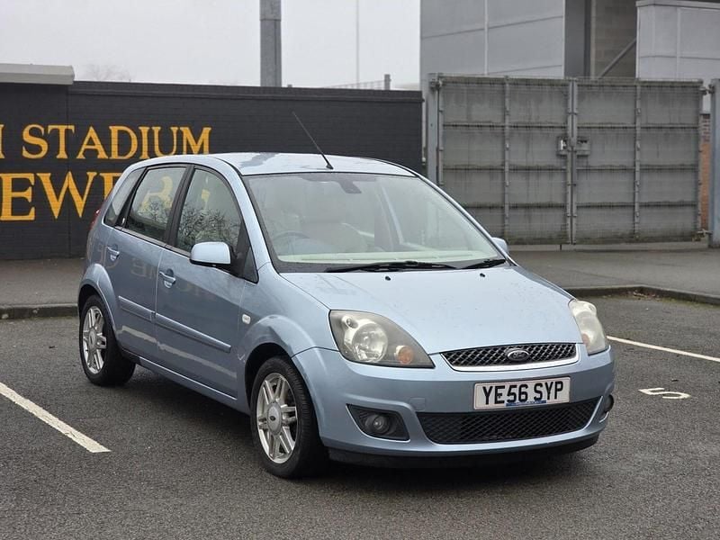 Used Ford Fiesta Ghia 2006 Blue Hatchback