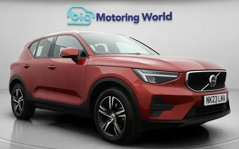 Used Volvo XC40 Core 163 HP (119 kW) 2023 SUV
