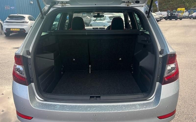 Used Skoda Fabia Monte Carlo 110 HP (80 kW) 2020 Estate