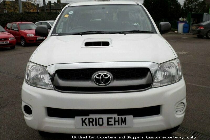 Used Toyota HiLux 144 HP (105 kW) 2010 Pickup