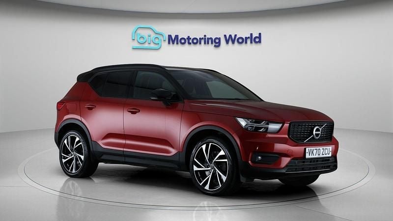 Used 2020 Volvo XC40 R-Design Pro SUV | £20,700 (Fair price) - Image 1/4