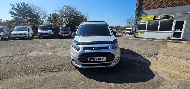 Used Ford Transit Connect Trend 100 HP (73 kW) 2017 Silver MPV