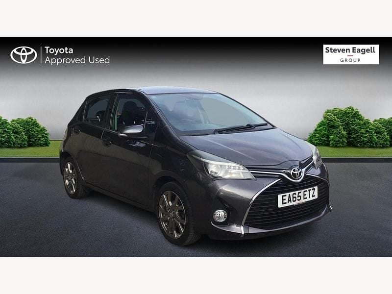 Grey Used 2016 Toyota Yaris Multidrive S Hatchback | £8,901 (Fair price) - Image 1/3