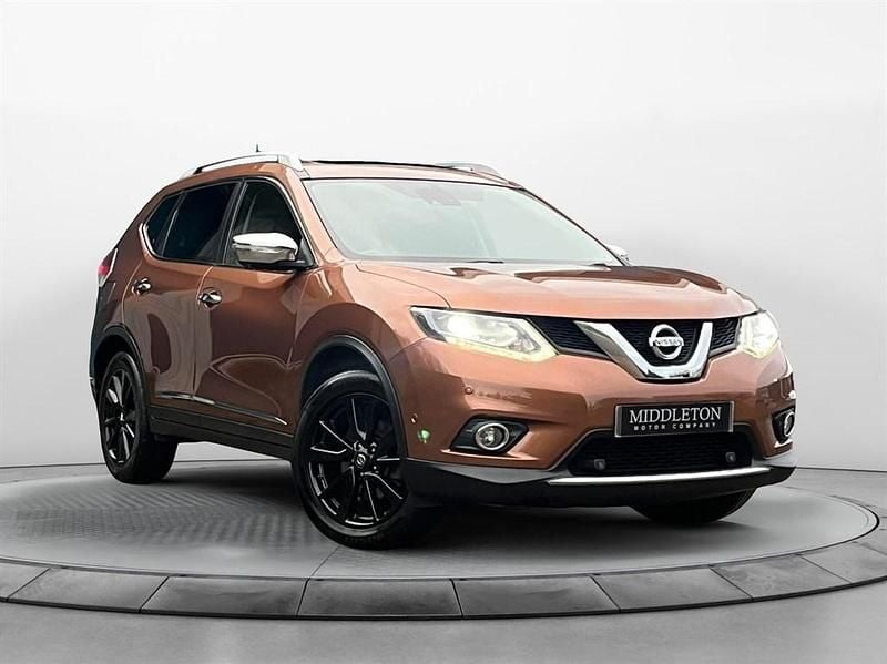 Used Nissan X-Trail Tekna 2015 Orange SUV