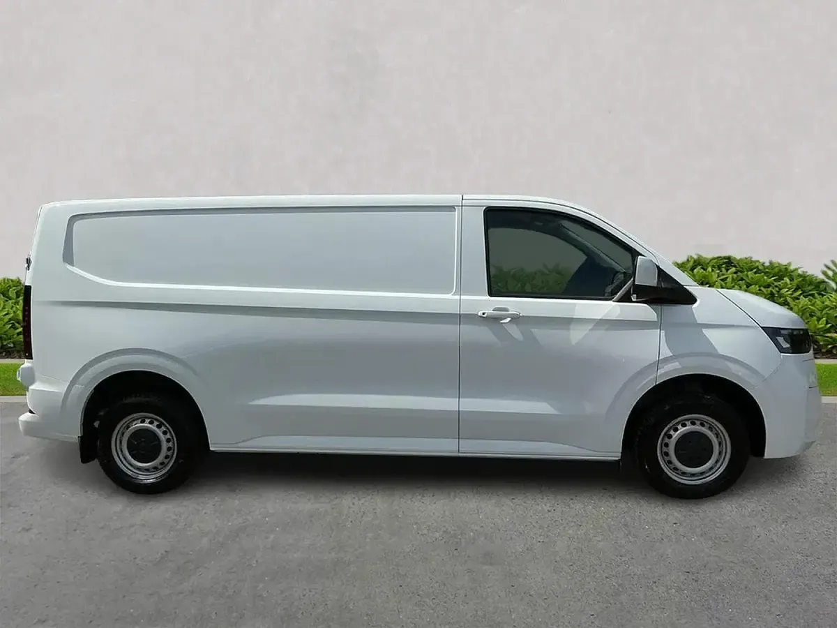 New VW T7 Pro 100 kW (136 HP) 2025 White Van