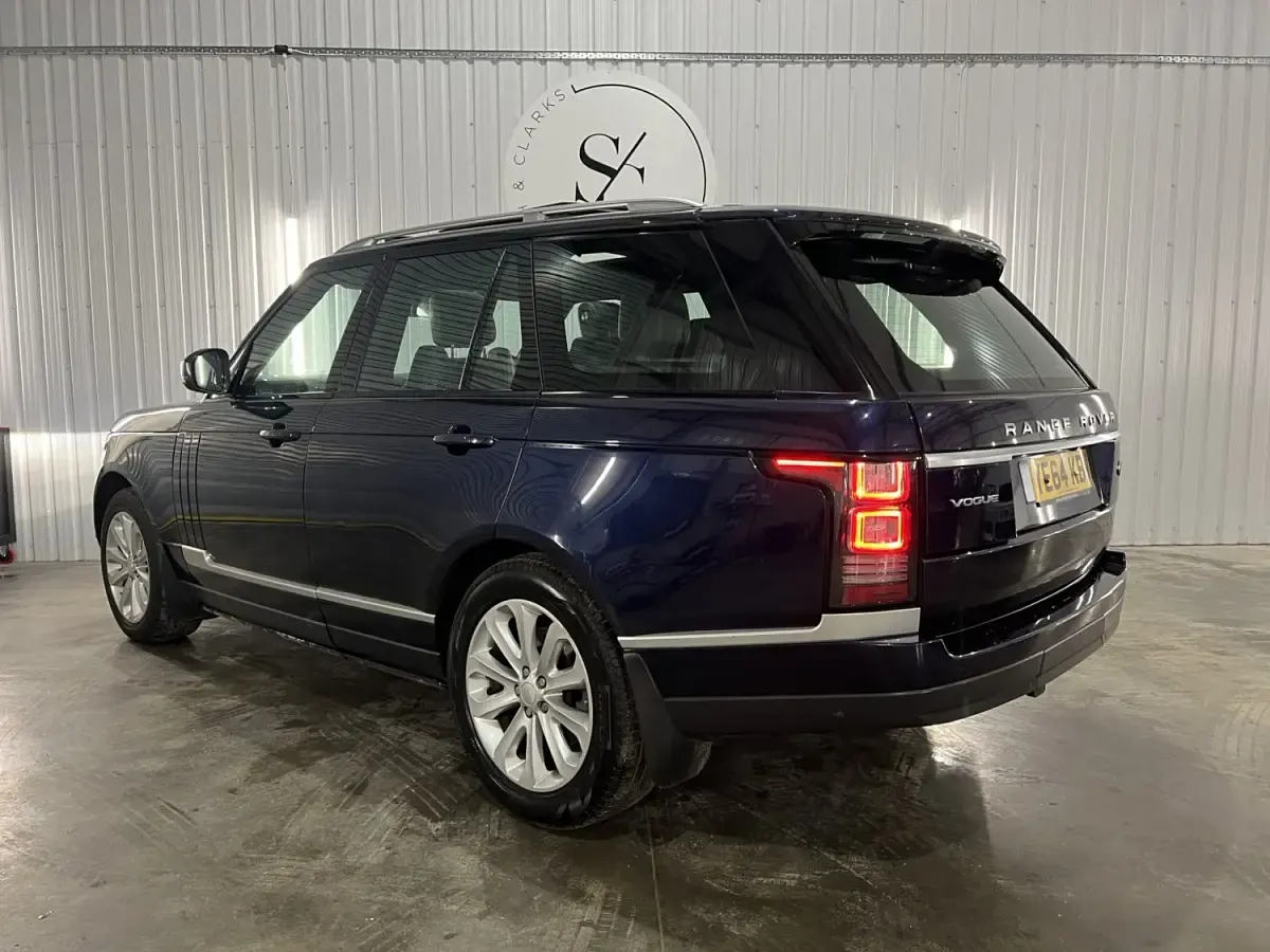 Używany Land Rover Range Rover Vogue 306 KM (225 kW) 2014 Niebieski SUV