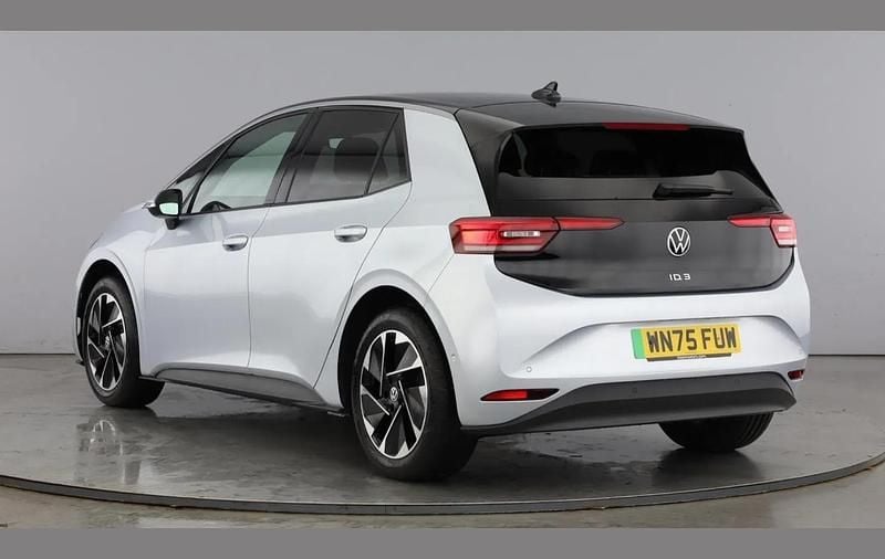 Used VW ID.3 Pro 147 kW (200 HP) 2025 Silver Hatchback
