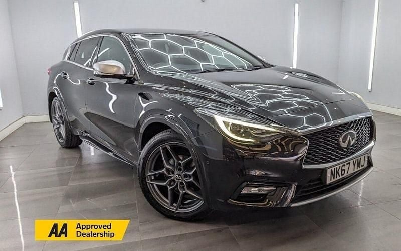 Second-hand Infiniti Q30 Premium 109 CP (80 kW) 2017 Hatchback