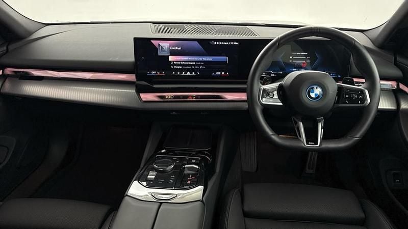 Used BMW 530e M Sport 295 HP (216 kW) 2025 Grey Estate