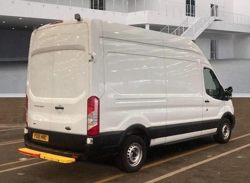 Used Ford Transit 170 HP (125 kW) 2021 White Van