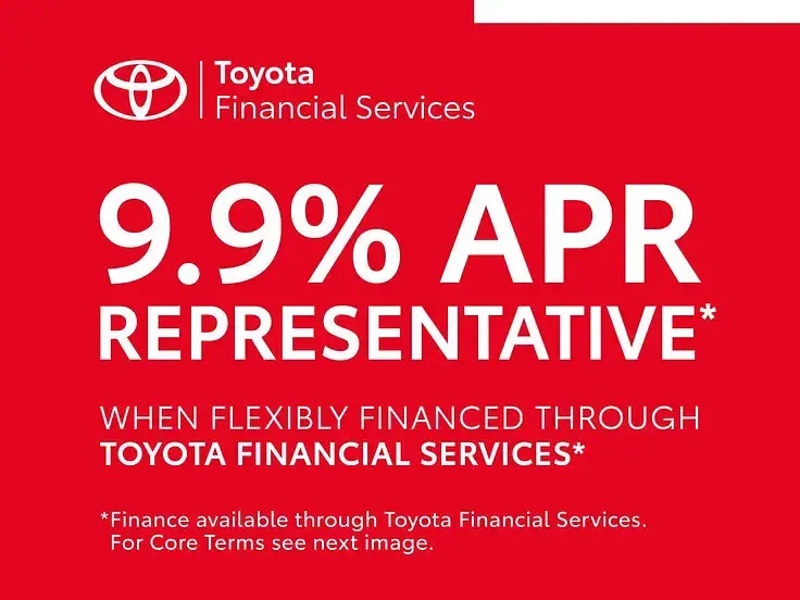 New Toyota Yaris Sport 128 HP (94 kW) 2026 Platinum pearl white with black roof Hatchback