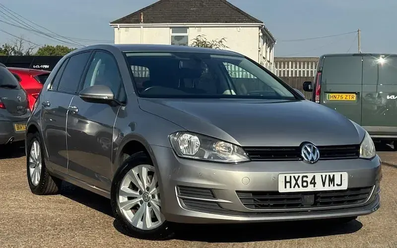Used VW Golf VII SE 122 HP (89 kW) 2014 Hatchback