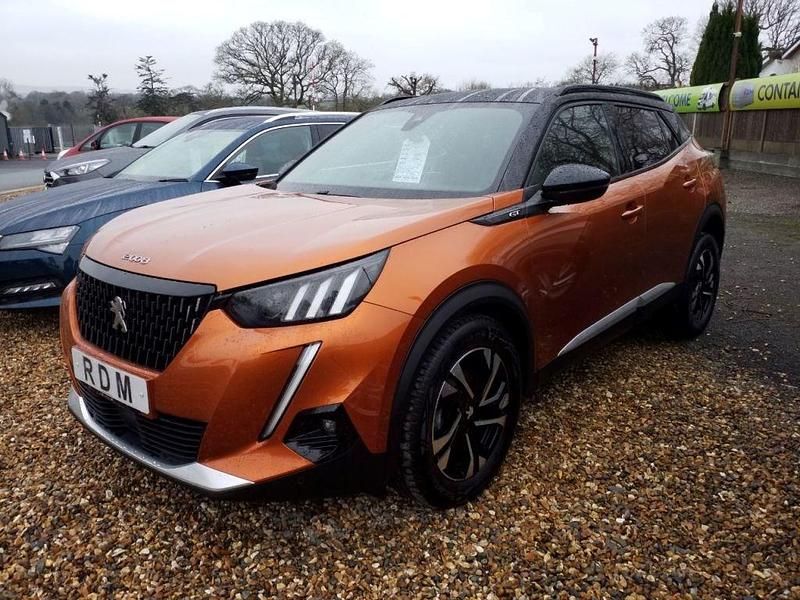 Usado Peugeot 2008 GTi 2021 Naranja SUV