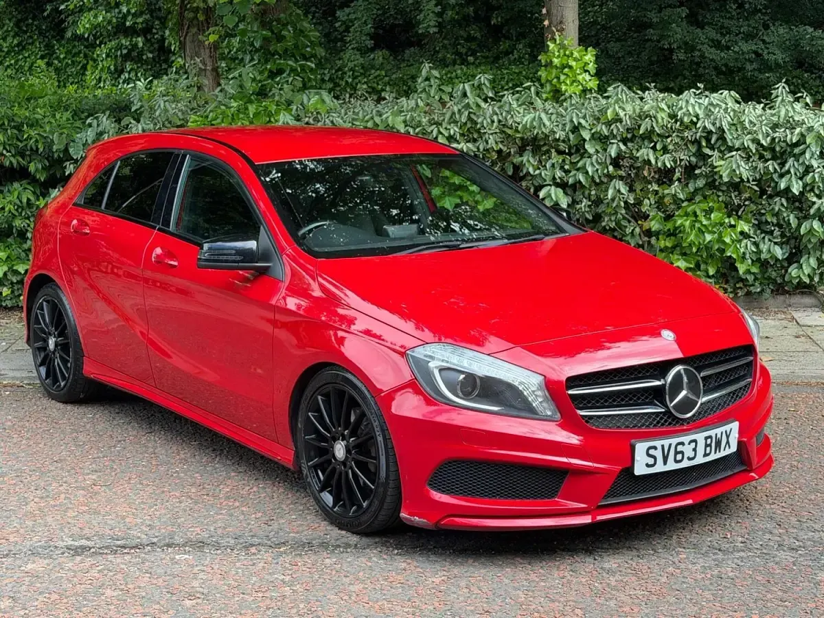 Used Mercedes A200 AMG 153 HP (112 kW) 2013 Red Hatchback