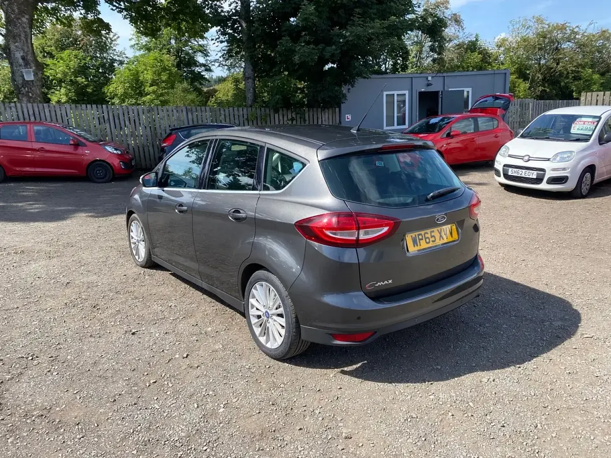 Used Ford C-MAX Titanium 2015 Grey MPV