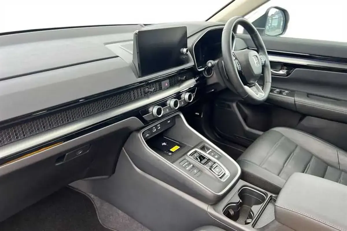 Used Honda CR-V Advance 184 HP (135 kW) 2025 White SUV