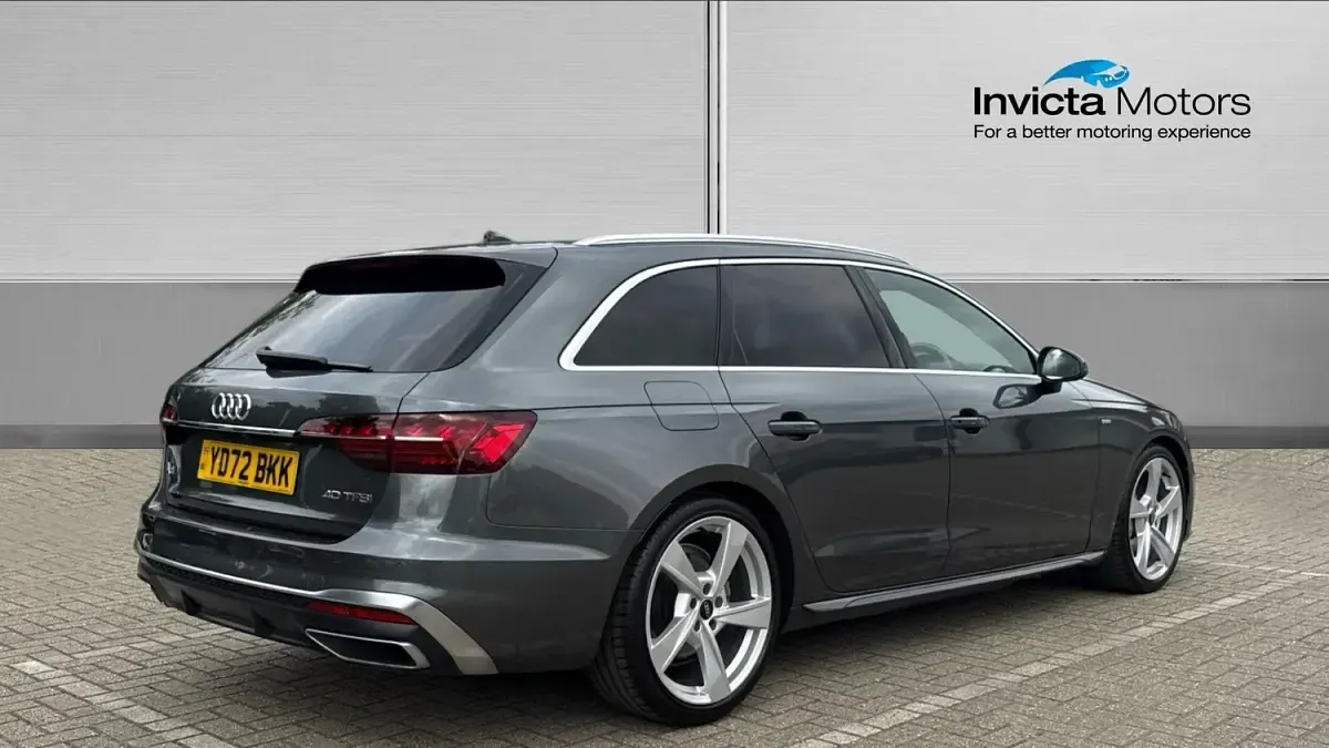 Used Audi A4 S-Line 204 HP (150 kW) 2022 Grey Estate