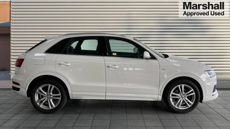 Używany Audi Q3 S-Line 150 KM (110 kW) 2018 Biały SUV