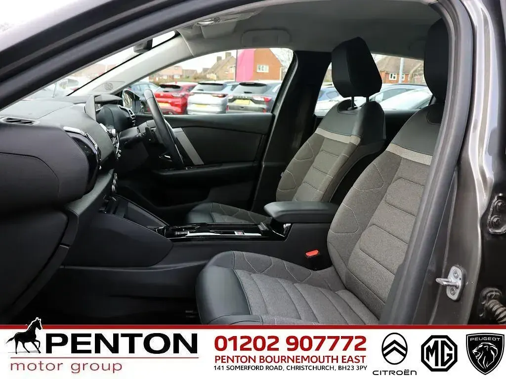 Used Citroën C4 130 HP (95 kW) 2021 Grey Hatchback