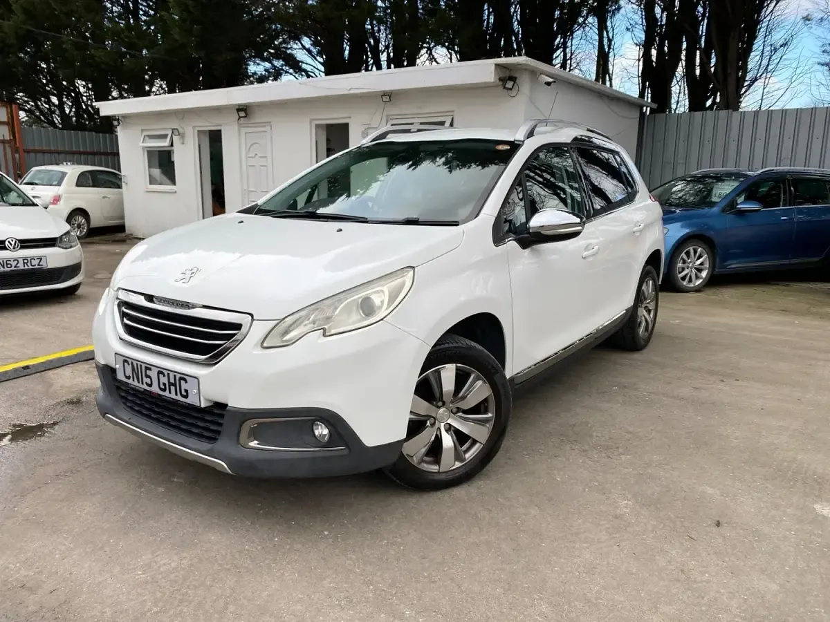 Used Peugeot 2008 Active 2015 White SUV