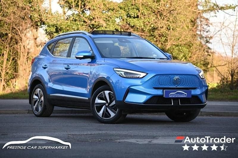 Blue Used 2022 MG ZS Trophy Hatchback | £13,199 (Fair price) - Image 1/4