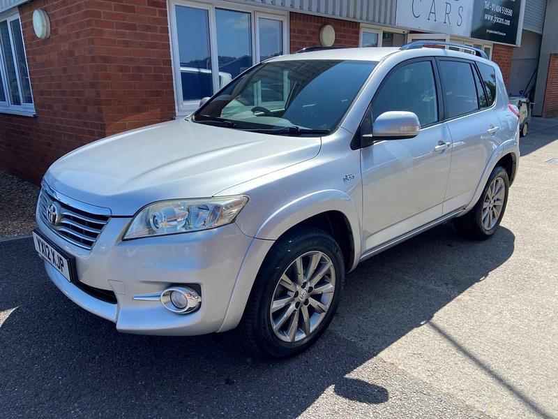Silver Used 2012 Toyota RAV4 SR SUV | £9,995 (Fair price) - Image 1/4