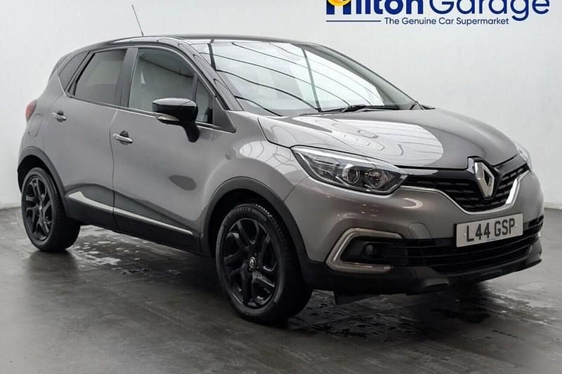 Used Renault Captur Iconic 90 HP (66 kW) 2019 Grey/black SUV