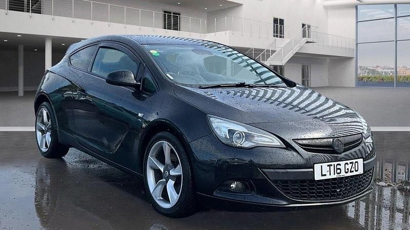 Black Used 2016 Vauxhall Astra GTC SRi Hatchback | £5,745 (Fair price) - Image 1/4