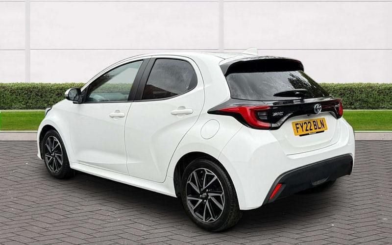 Used Toyota Yaris Hybrid Design 116 HP (85 kW) 2025 Hatchback