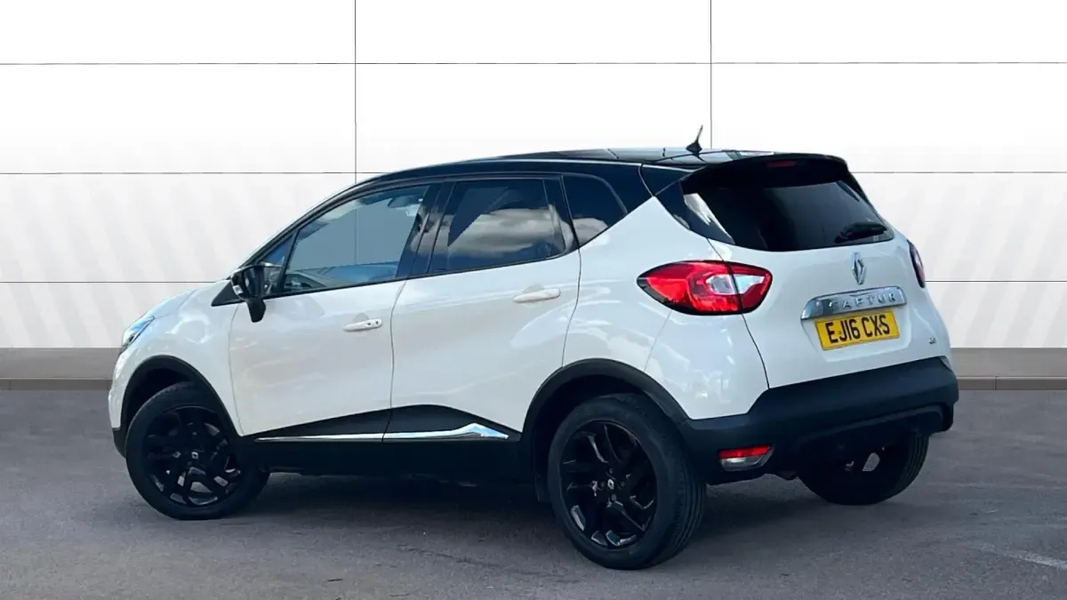 Used Renault Captur Dynamique 90 HP (66 kW) 2016 Other SUV