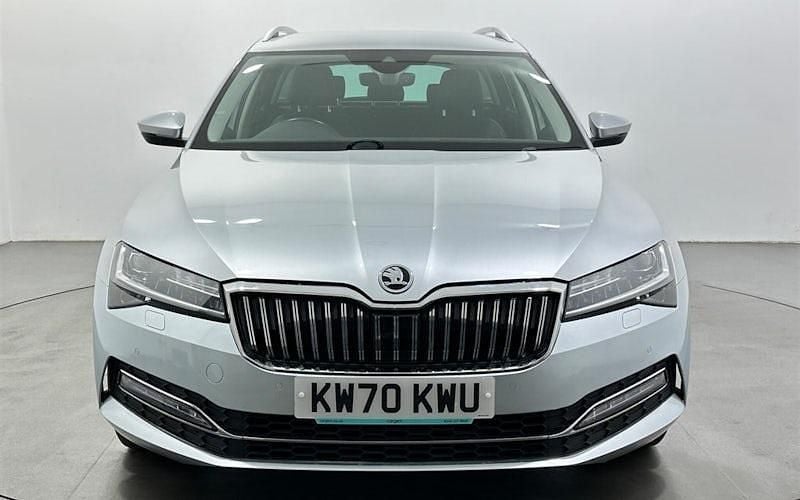 Usado Skoda Superb SE L 150 CV (110 kW) 2023 Familiar
