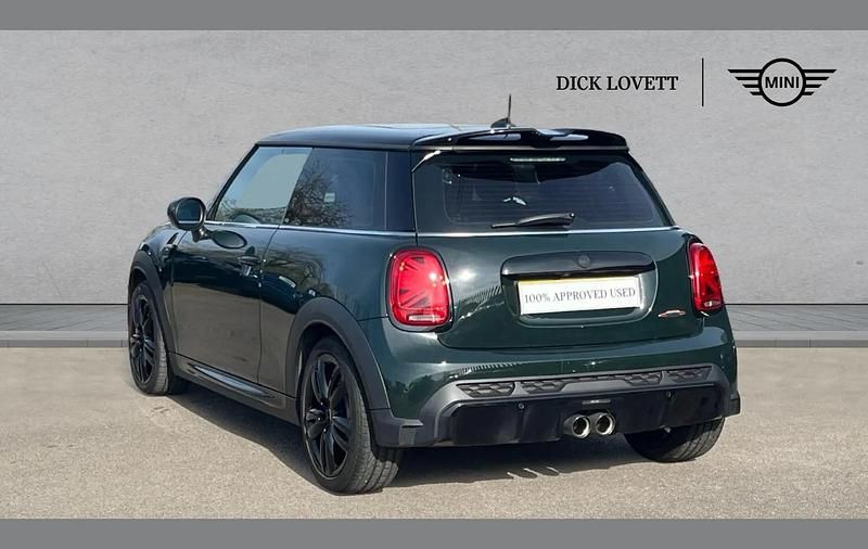 Used Mini John Cooper Works 228 HP (167 kW) 2022 Green Hatchback