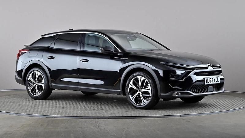 Black Used 2023 Citroën C5 X PureTech Estate | £13,898 (Good price) - Image 1/4
